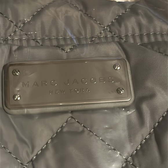 NEW Marc Jacobs Gray Quilted Tote Bag - Picture 8 of 8